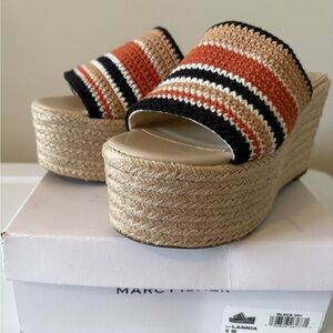 Marc Fisher Black/Beige/Rust Platform Sandals. Size 9.